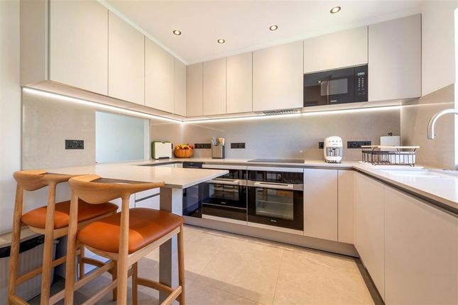 4, Collard Place, London photo 3