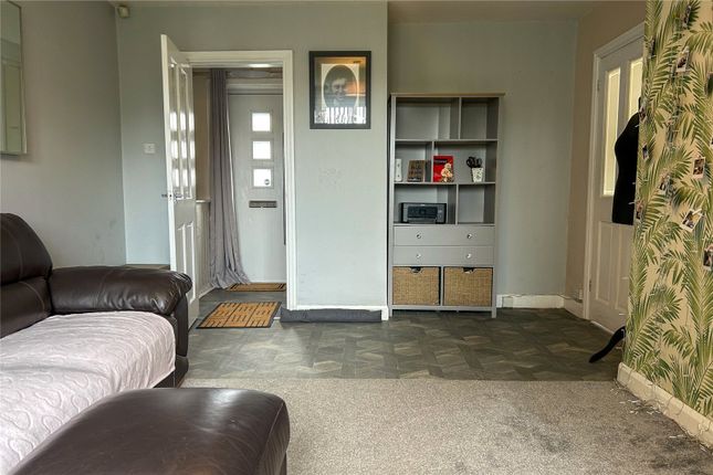 1, Cobham Avenue, Greater Manchester photo 4