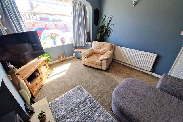 20, Carr Gate, Cleveleys photo 3