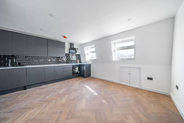 Thumbnail Flat for sale in Nevill Road, Stoke Newington, London