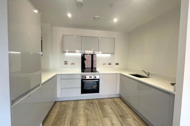 Flat 99 Mortise House, 21 Chailey Place, Middlesex photo 4
