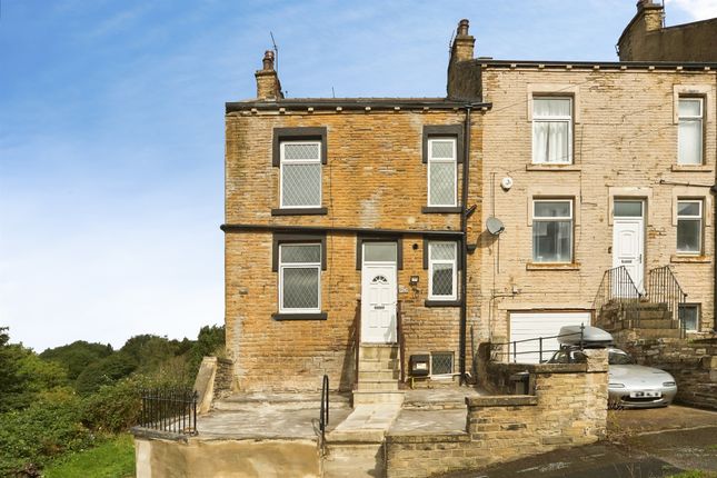 3-bed terraced on 24, Oxford Road, Bradford, £110,000