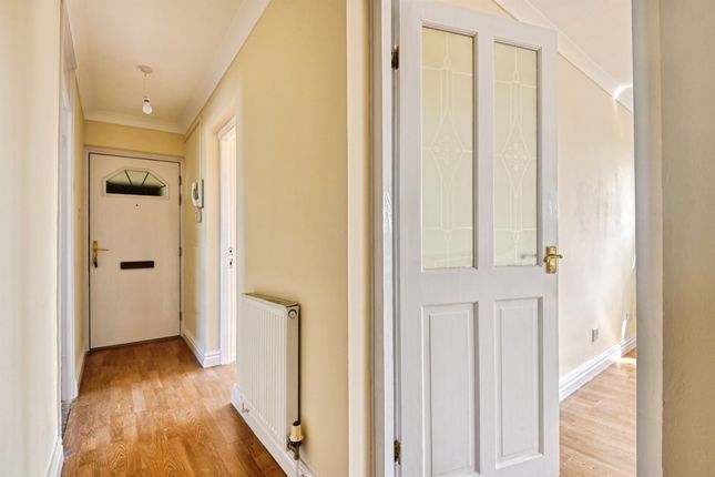 Flat 6, 1, Lydd Croft, Birmingham photo 3