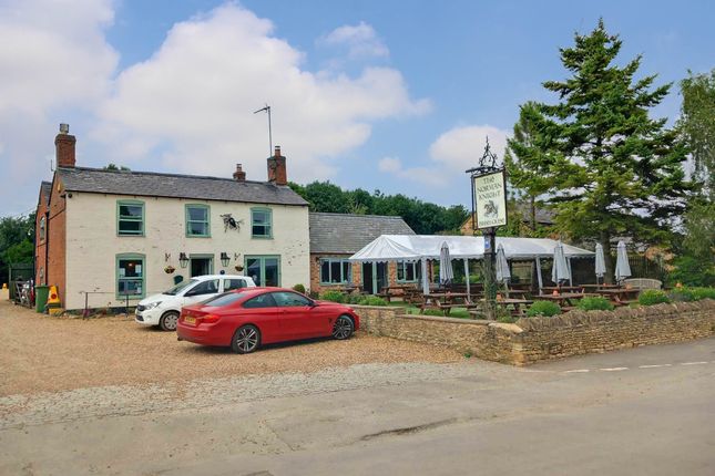 Pub/bar for sale in Whichford, Shipston-On-Stour