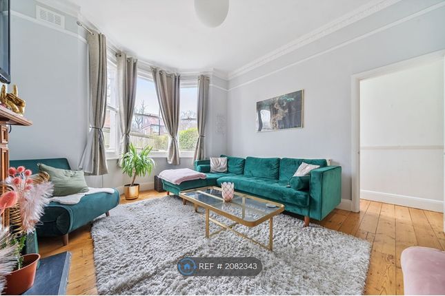 Maisonette to rent in Duncombe Hill, London