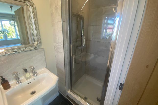 10, West Park Close, WALSALL photo 3