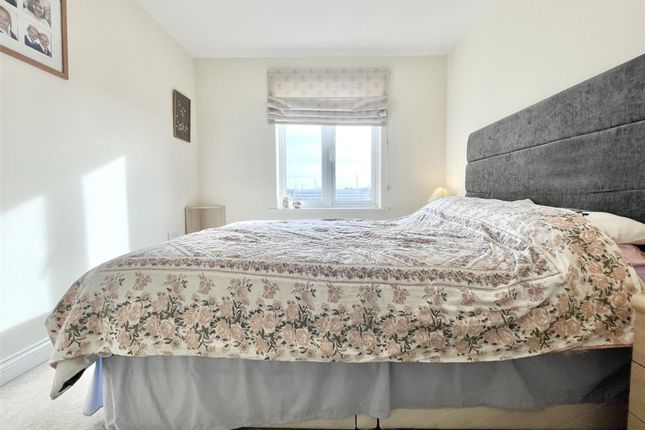 Flat 8, 8 Corscombe Close, Weymouth photo 4