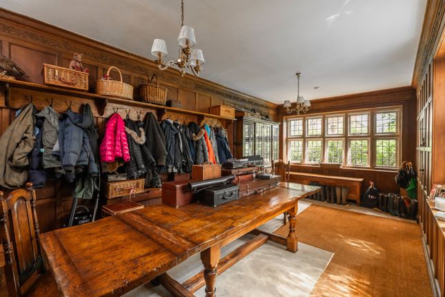 Boot/Rod Room