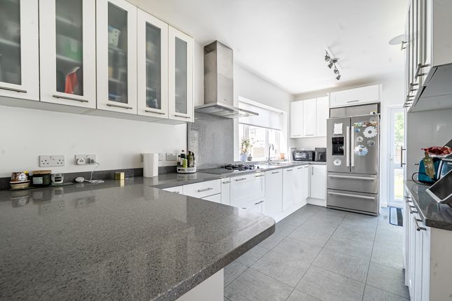 40, Welbeck Avenue, Hove photo 2