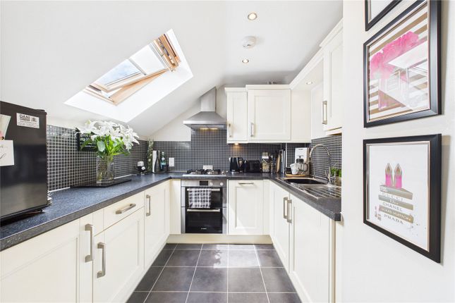 5, Peel Court, Pangbourne photo 2