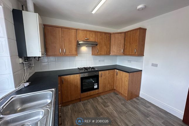 Thumbnail Flat to rent in Kingsfield Road, Biddulph, Stoke-On-Trent