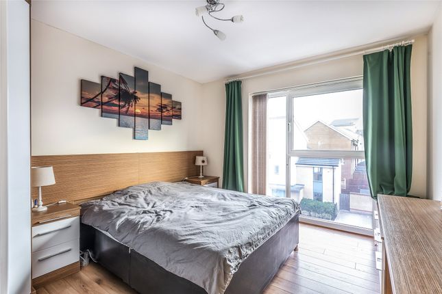 Flat 8, 37, Drake Way, Reading photo 4