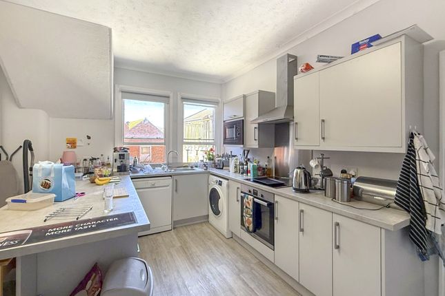 Room 1, 44, Kirk Gate, Newark-on-Trent photo 3