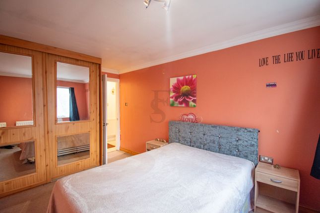 14 Trigo Close, Leicester photo 4