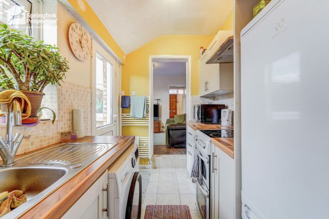 25, Gratton Road, Bedford photo 5