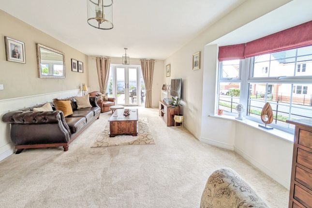 10, Speckled Wood Road, Thornbury photo 3