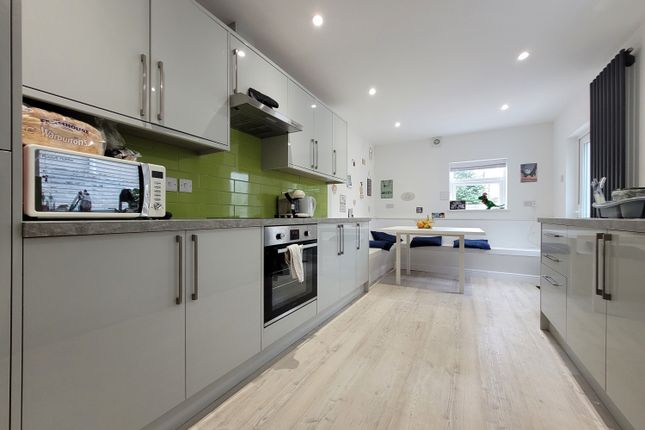 4-bed terraced on 5, Manor Street, Cardiff, £2,460/mo