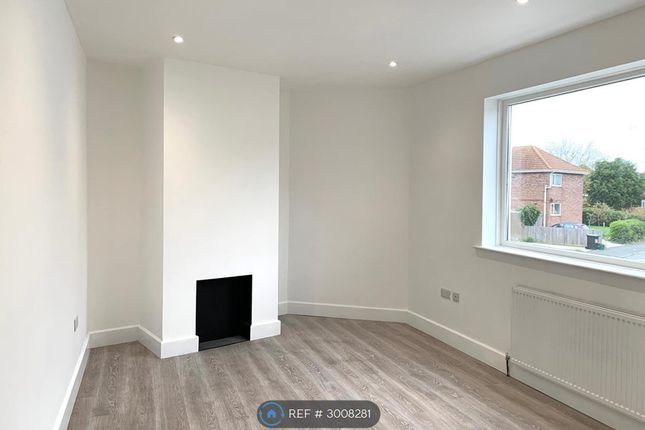 Flat, Franklin Road, Weymouth photo 3