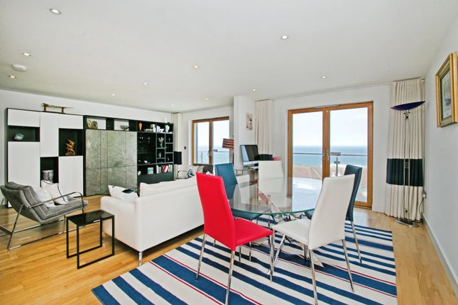 Penthouse C, Light House, 4, Pentire Avenue, Newquay photo 3
