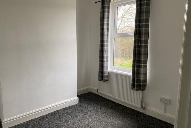 15, Napier Road, Wirral photo 5