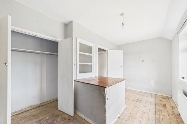 8, Hay Road, Chichester photo 4
