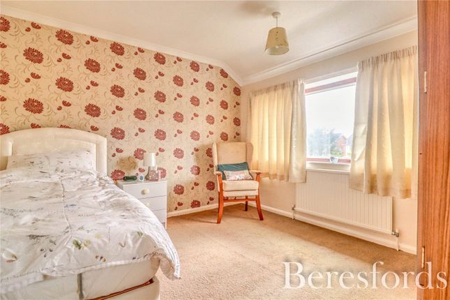 Semi-detached house for sale in Orchard Drive, Braintree