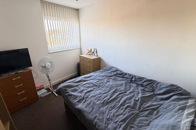 11 Mainland House, Bootle photo 3