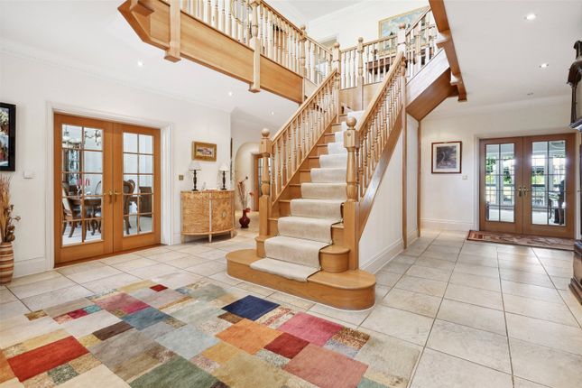 Brackenhurst,, Fairoak Lane, Oxshott photo 4