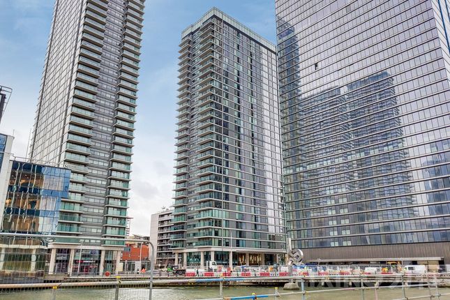 Flat for sale in 22 Marsh Wall, Canary Wharf