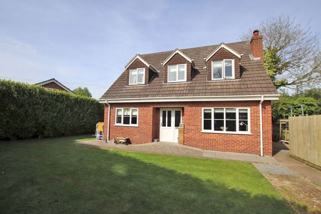 Thumbnail Detached house for sale in Bartongate, Louth