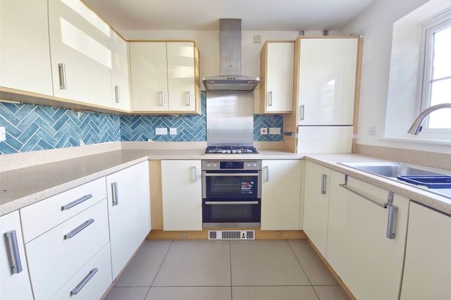 14, Collerne Street, Essex photo 2