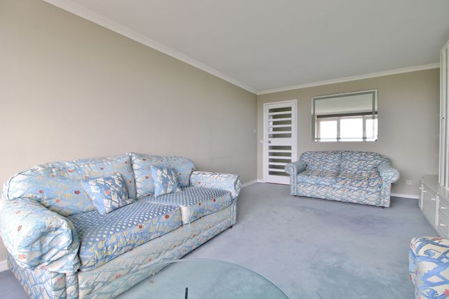 Flat for sale in Clarence Parade, Southsea