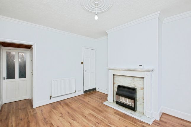 97, Cameron Road, Derbyshire photo 4