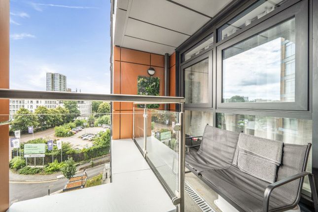 401, Grapnel Apartments, Salford photo 3