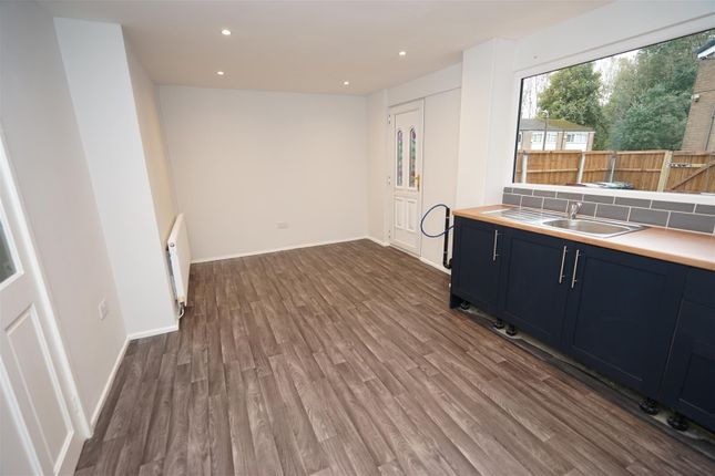 69, Rossall Road, Bolton photo 4