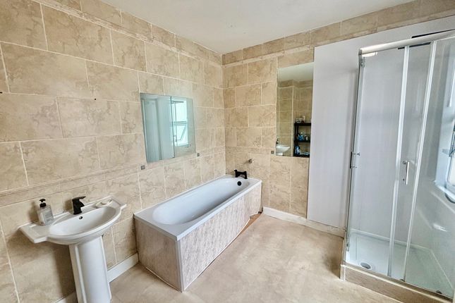 Bedroom I, Stockton-on-Tees photo 3