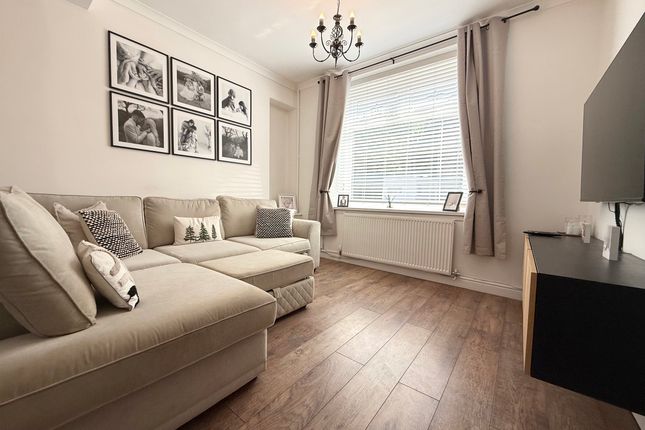 60 Glanrhyd Street, Aberdare photo 3