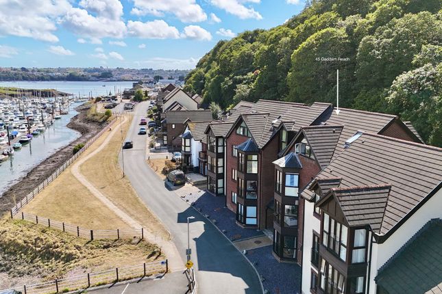 1-bed flat on 45, Gaddarn Reach, Neyland, SA73, £150,000