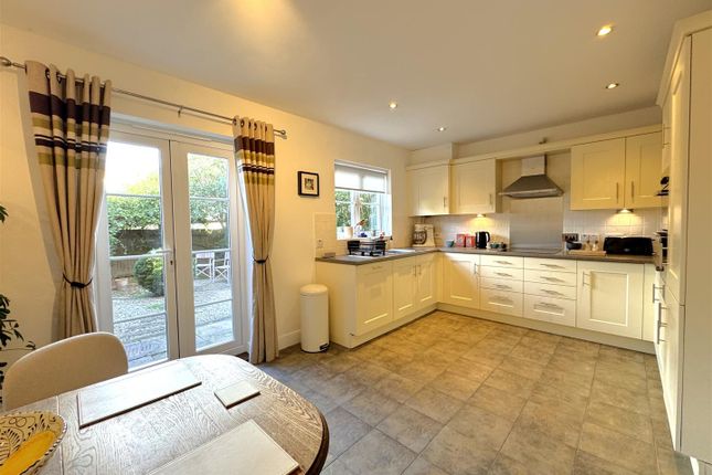 29, Holland Road, Dorset photo 2