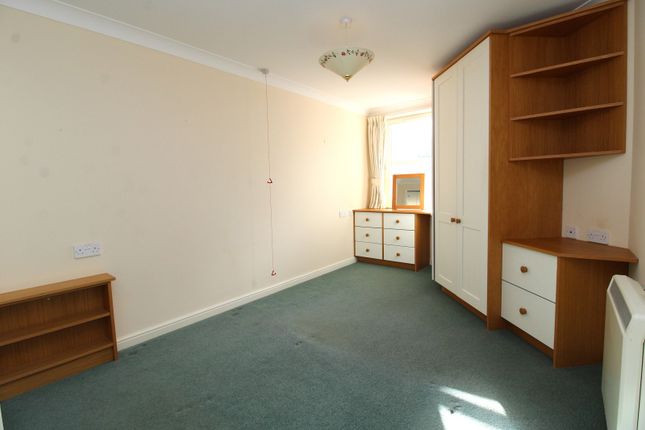 Flat for sale in 4 Royal Ness Court, Ness Walk, Inverness.
