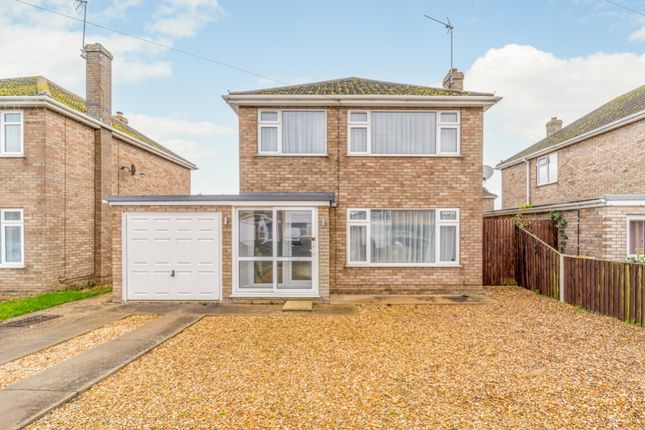 Detached house for sale in Glen Drive, Boston, Lincolnshire