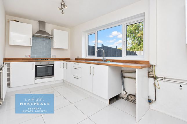 15 Coppice Close, Biddulph, Stoke-on-Trent photo 4