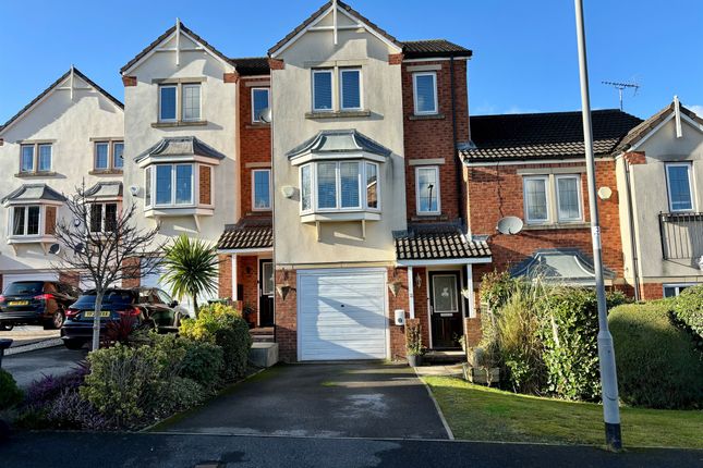 Thumbnail Town house for sale in Fielding Way, Morley, Leeds
