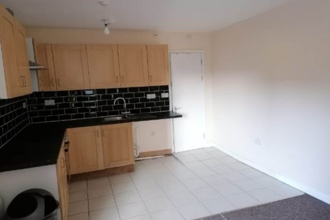 Thumbnail Flat to rent in Flat 8, White Swan Worksop, Notts