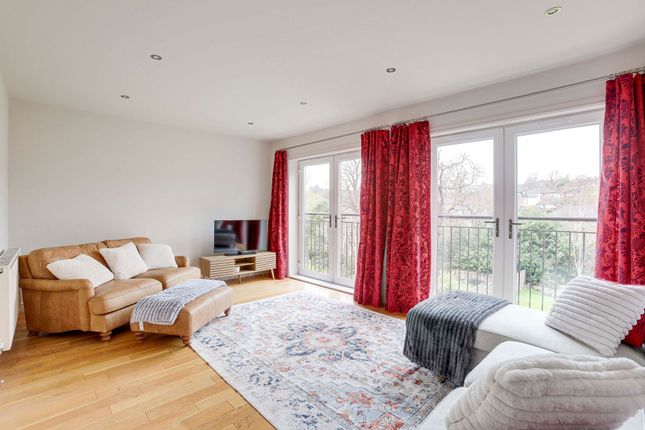 17b Dale Avenue, Nottingham photo 2