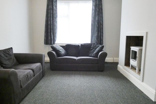 30, Oxheys Street, Preston photo 3