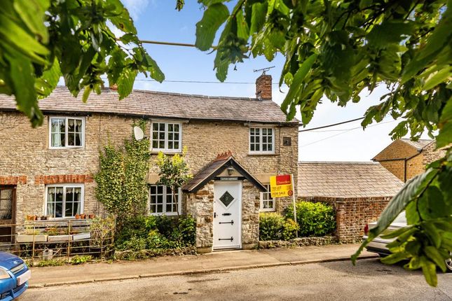 Cottage to rent in Steeple Aston, Oxfordshire