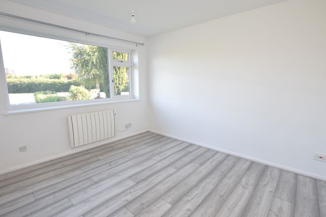 34, Glebe Road, Huntingdon photo 5