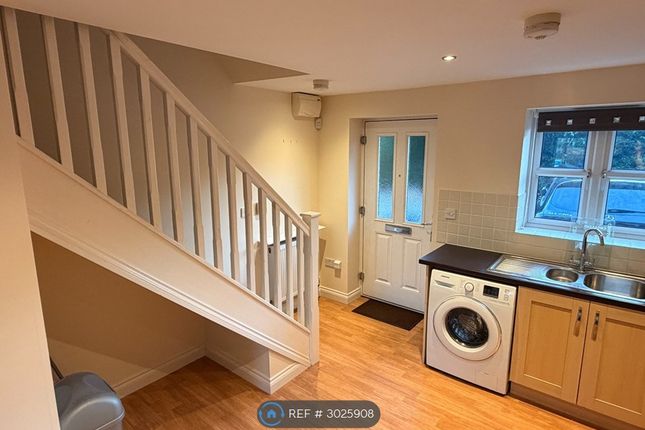 Chapel St, Oadby, Leicester photo 2