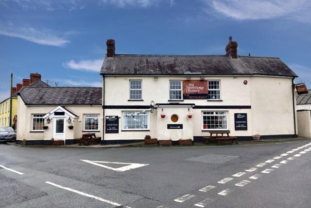 Thumbnail Pub/bar for sale in Red Roses, Whitland